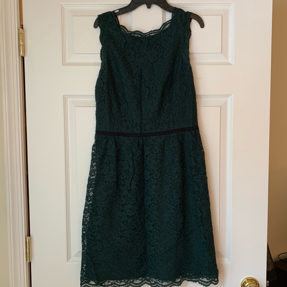 Green Lace loft dress